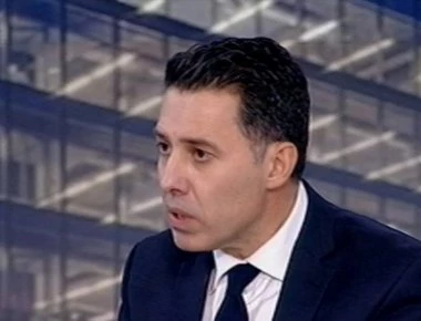 Οι αντιδράσεις στο twitter για Μανιαδάκη: Η λάσπη, τα «βραχιολάκια» και η «Φάρμα των Ζώων» (φώτο)